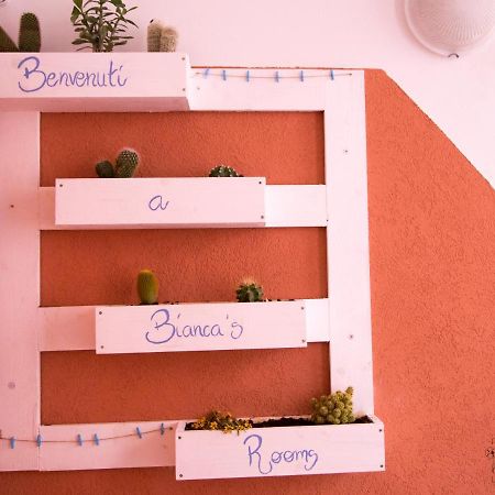 Bianca'S Rooms Трани Екстериор снимка
