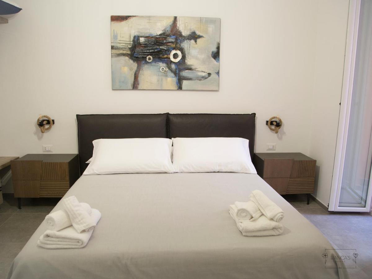 Bianca'S Rooms Трани Екстериор снимка
