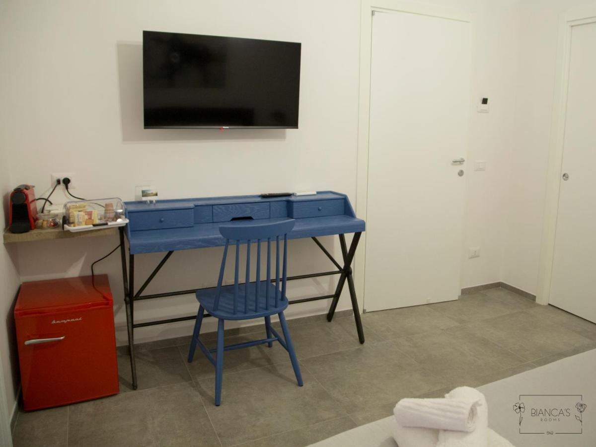 Bianca'S Rooms Трани Екстериор снимка